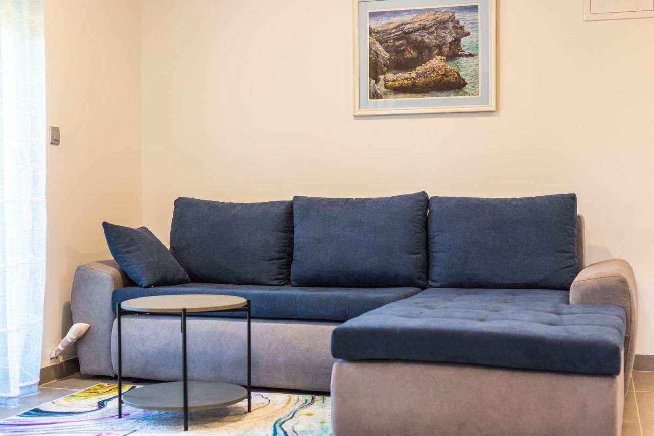 Apartmani Leptir Раковица Экстерьер фото