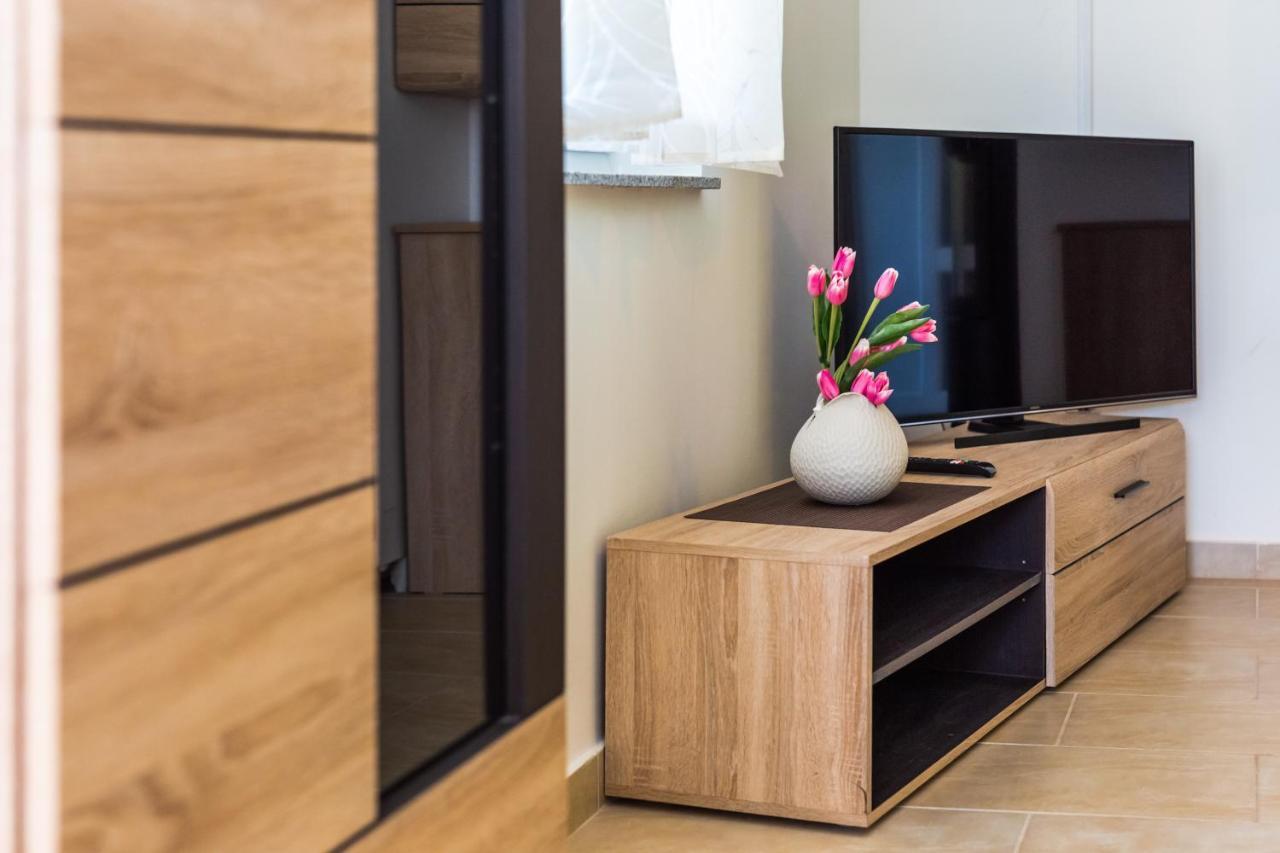 Apartmani Leptir Раковица Экстерьер фото