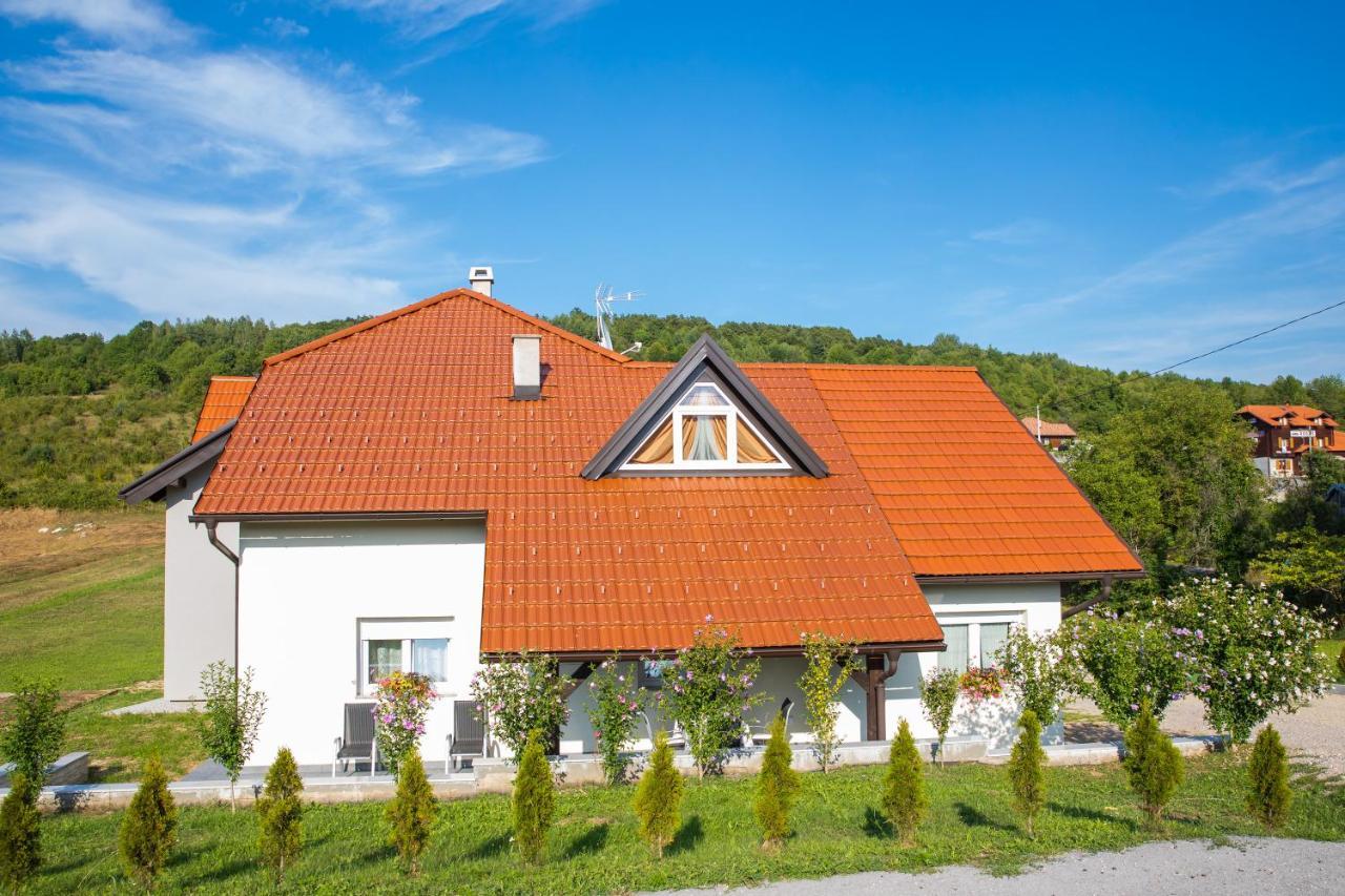 Apartmani Leptir Раковица Экстерьер фото