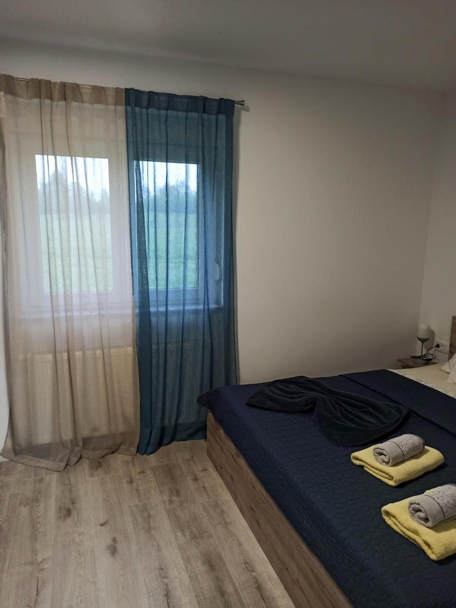 Apartmani Leptir Раковица Экстерьер фото